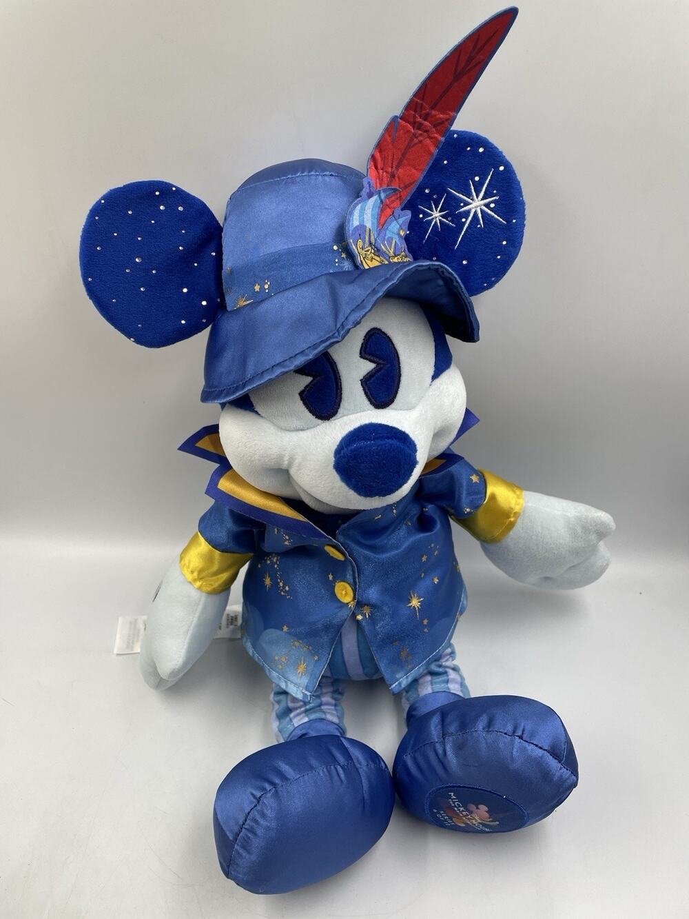 Mickey Mouse: The Main Attraction Plush – Peter Pan's Flight – Limited Release
